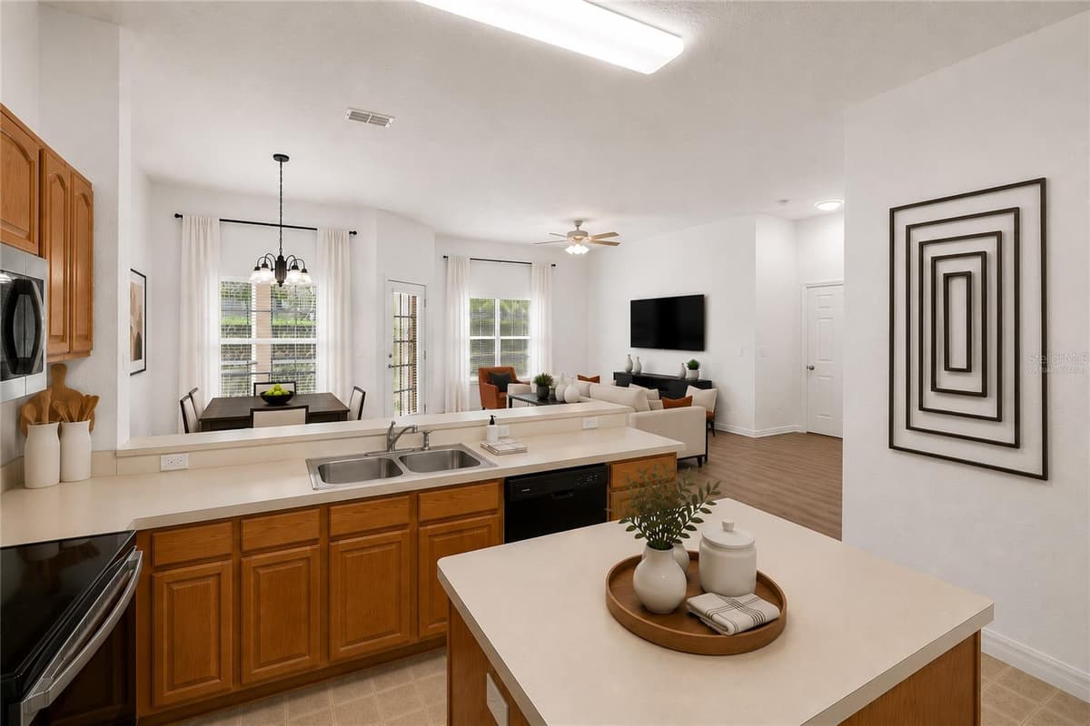 970 SPRING GARDEN AVENUE — photo 11 of 49