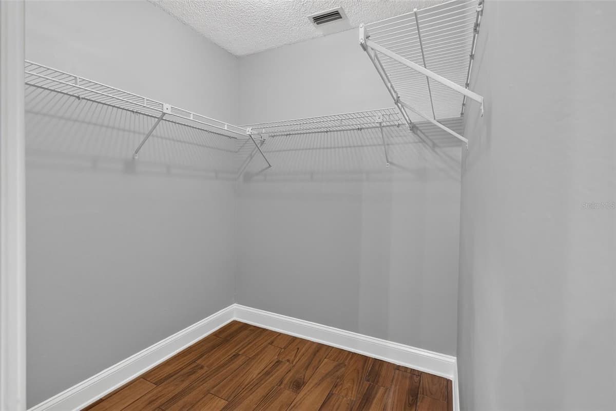 1311 POWDERPUFF DRIVE — photo 15 of 23