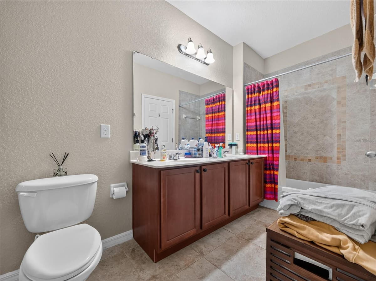 8915 DELLA SCALA CIRCLE — photo 18 of 27