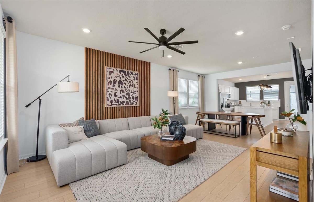 6355 ARGENT WOOD DRIVE — photo 3 of 27