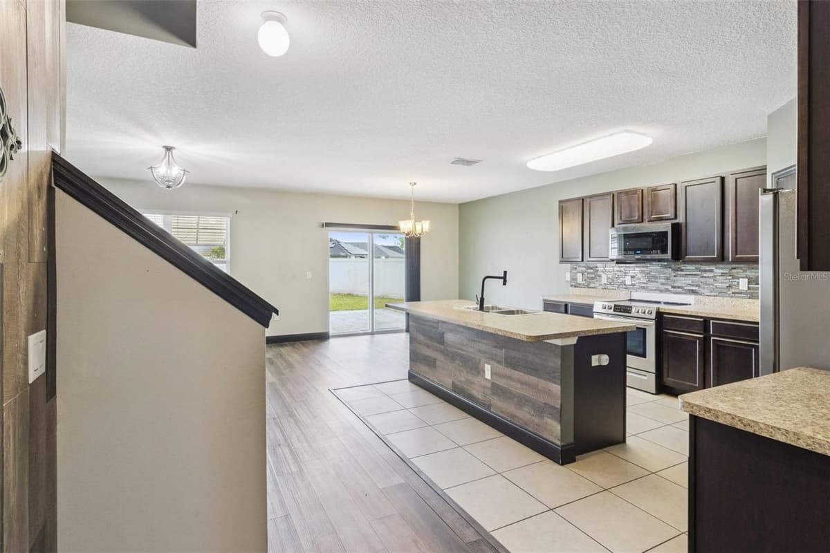6115 GREY HERON DRIVE — photo 22 of 65