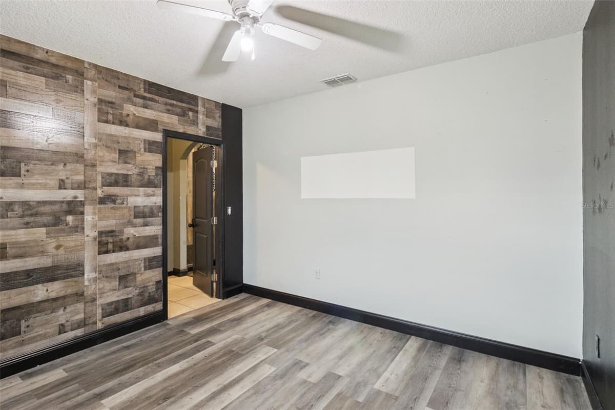 6115 GREY HERON DRIVE — photo 7 of 65