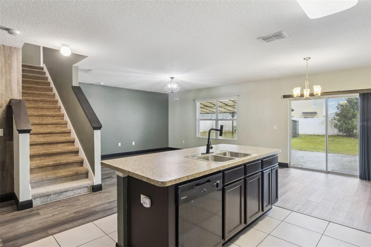 6115 GREY HERON DRIVE — photo 15 of 65