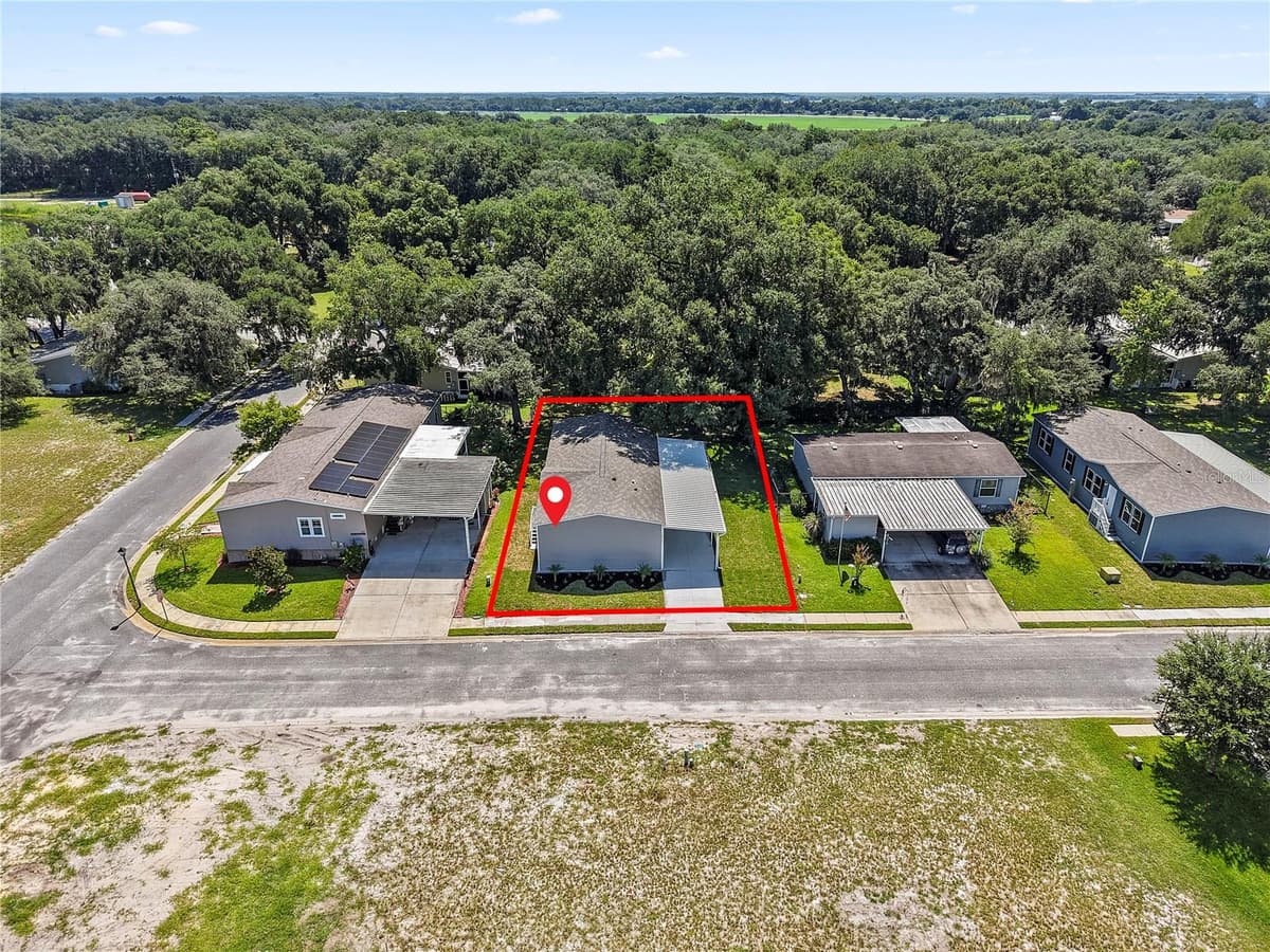 25136 HUCKLEBERRY WAY — photo 3 of 26