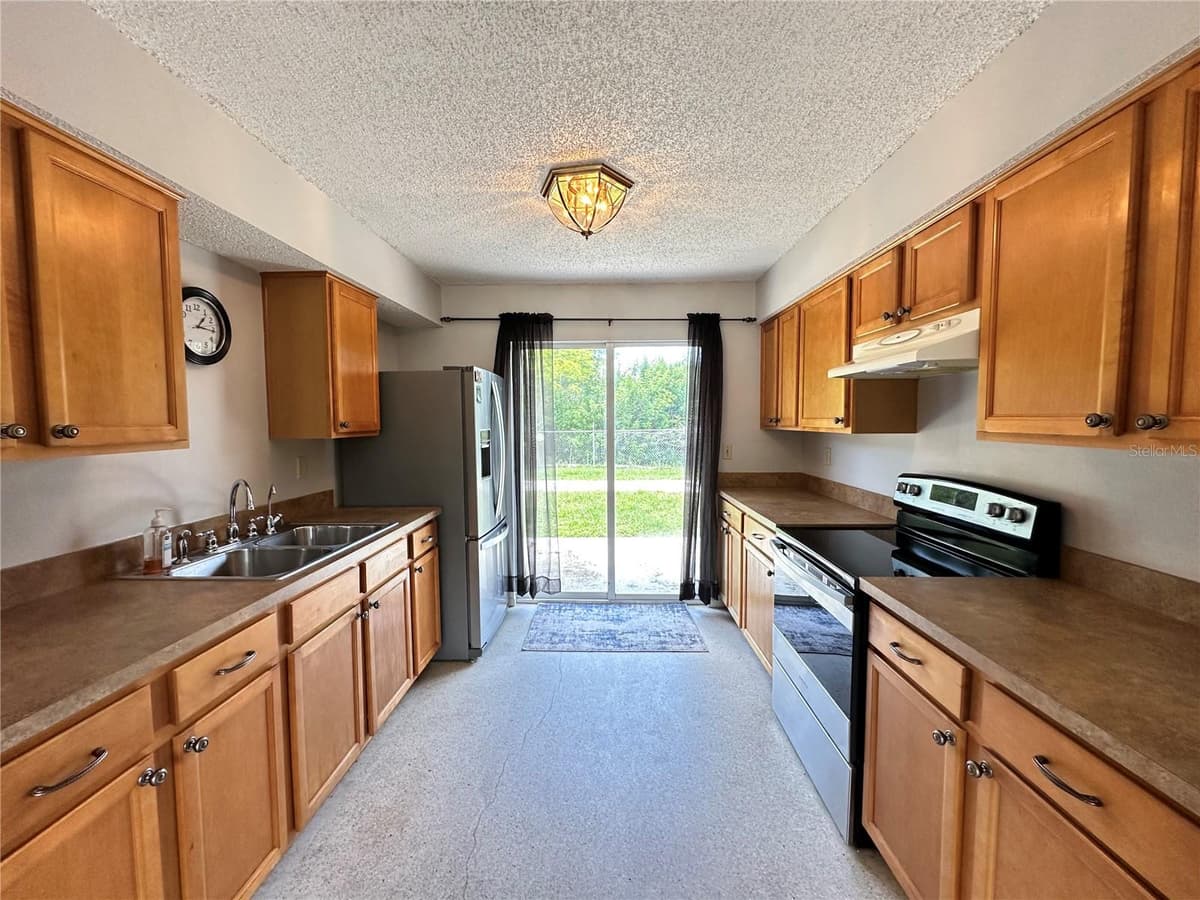 3543 DRANCE STREET — photo 8 of 36