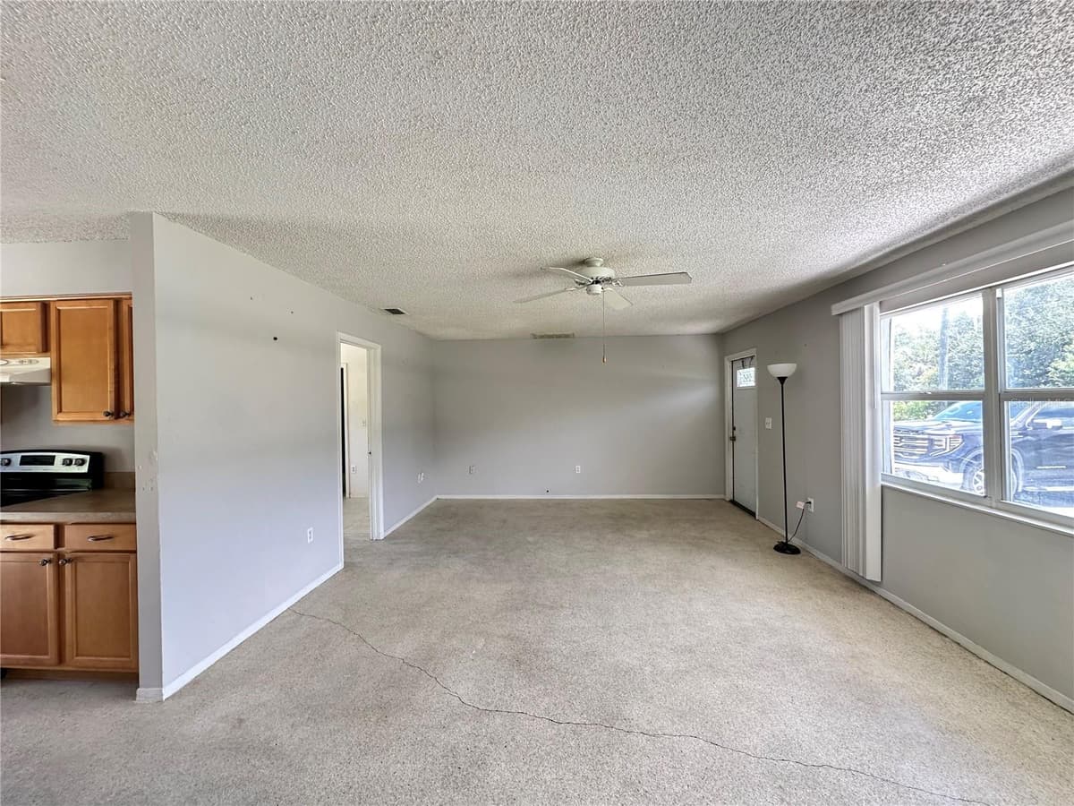 3543 DRANCE STREET — photo 6 of 36