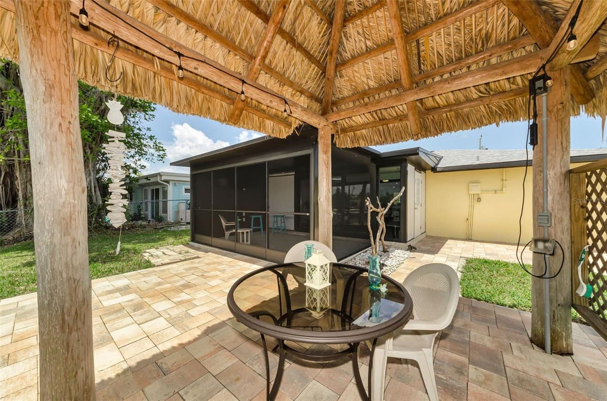 4946 BLUE HERON DRIVE — photo 40 of 87