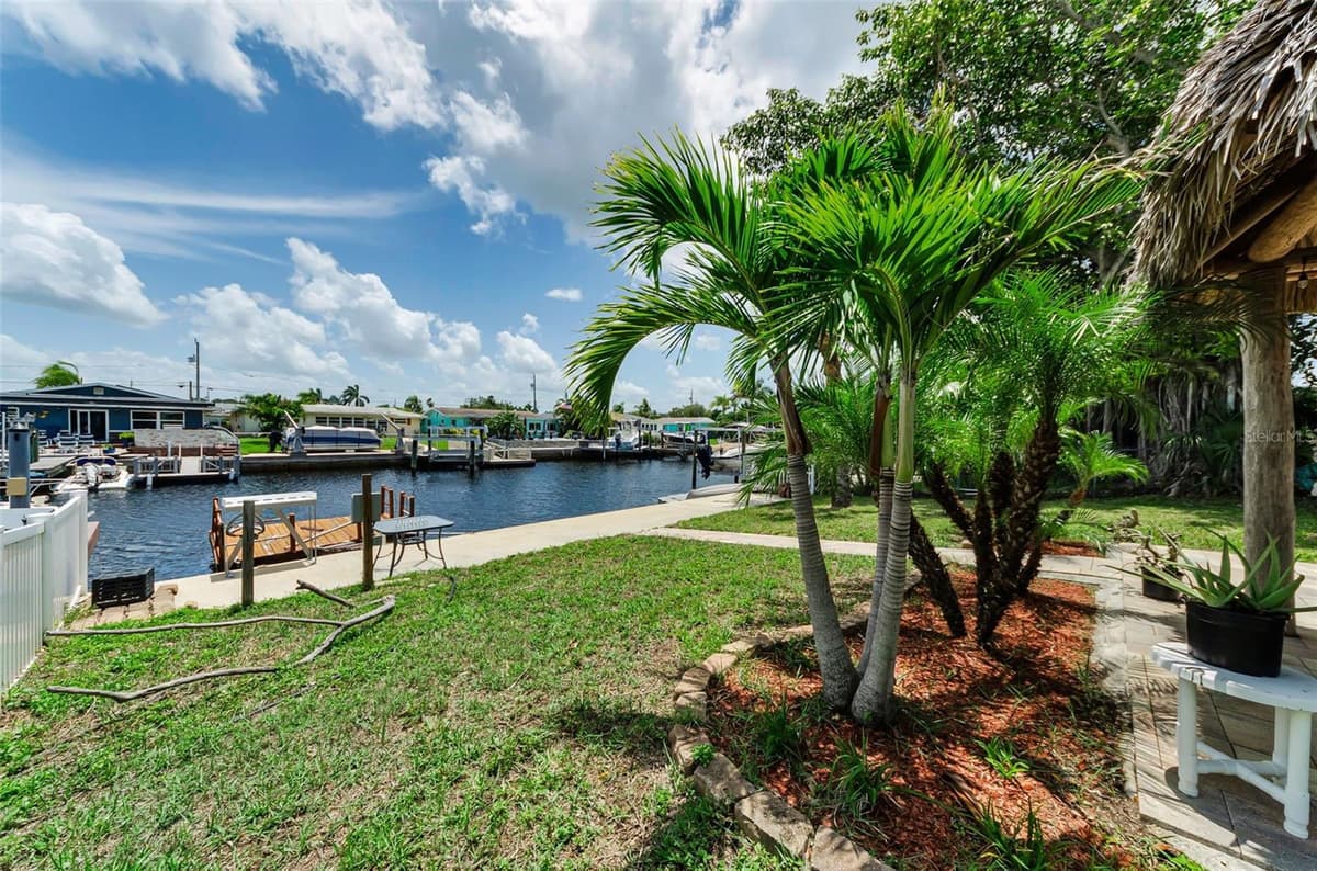 4946 BLUE HERON DRIVE — photo 51 of 87