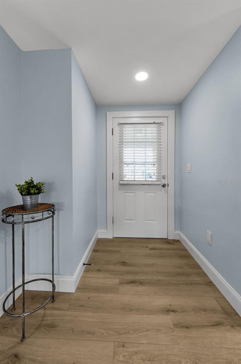 4946 BLUE HERON DRIVE — photo 9 of 87