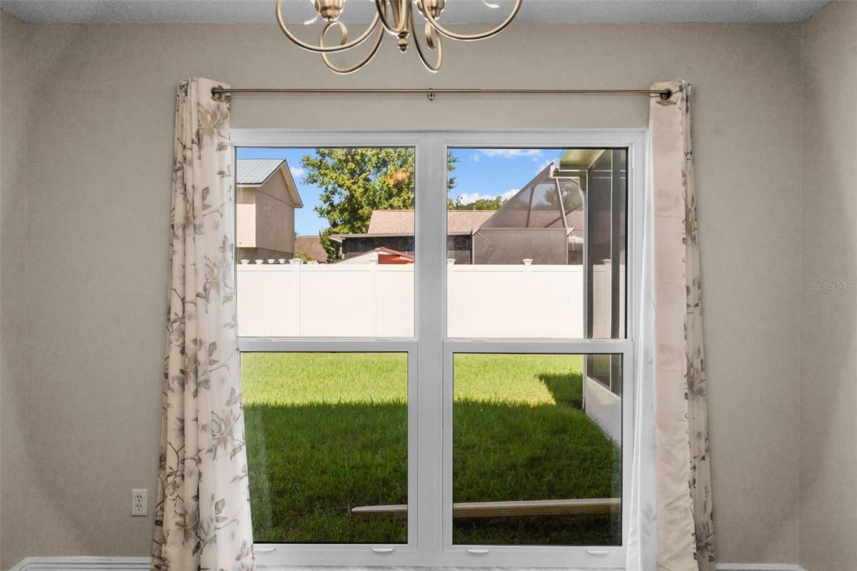 10904 AUTUMN OAK PLACE — photo 9 of 50