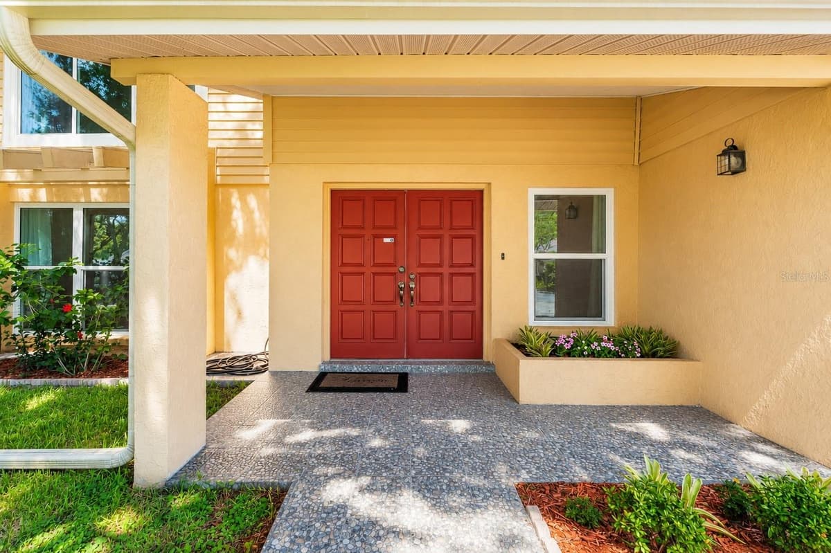 10904 AUTUMN OAK PLACE — photo 2 of 50