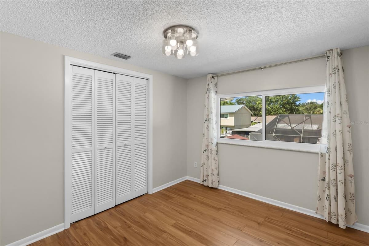 10904 AUTUMN OAK PLACE — photo 30 of 50