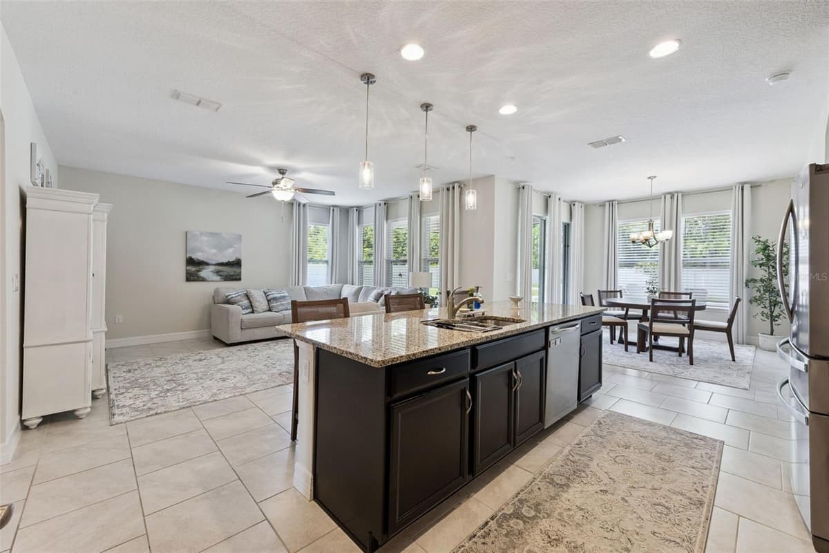 1048 WOOD DALE CIRCLE — photo 17 of 65