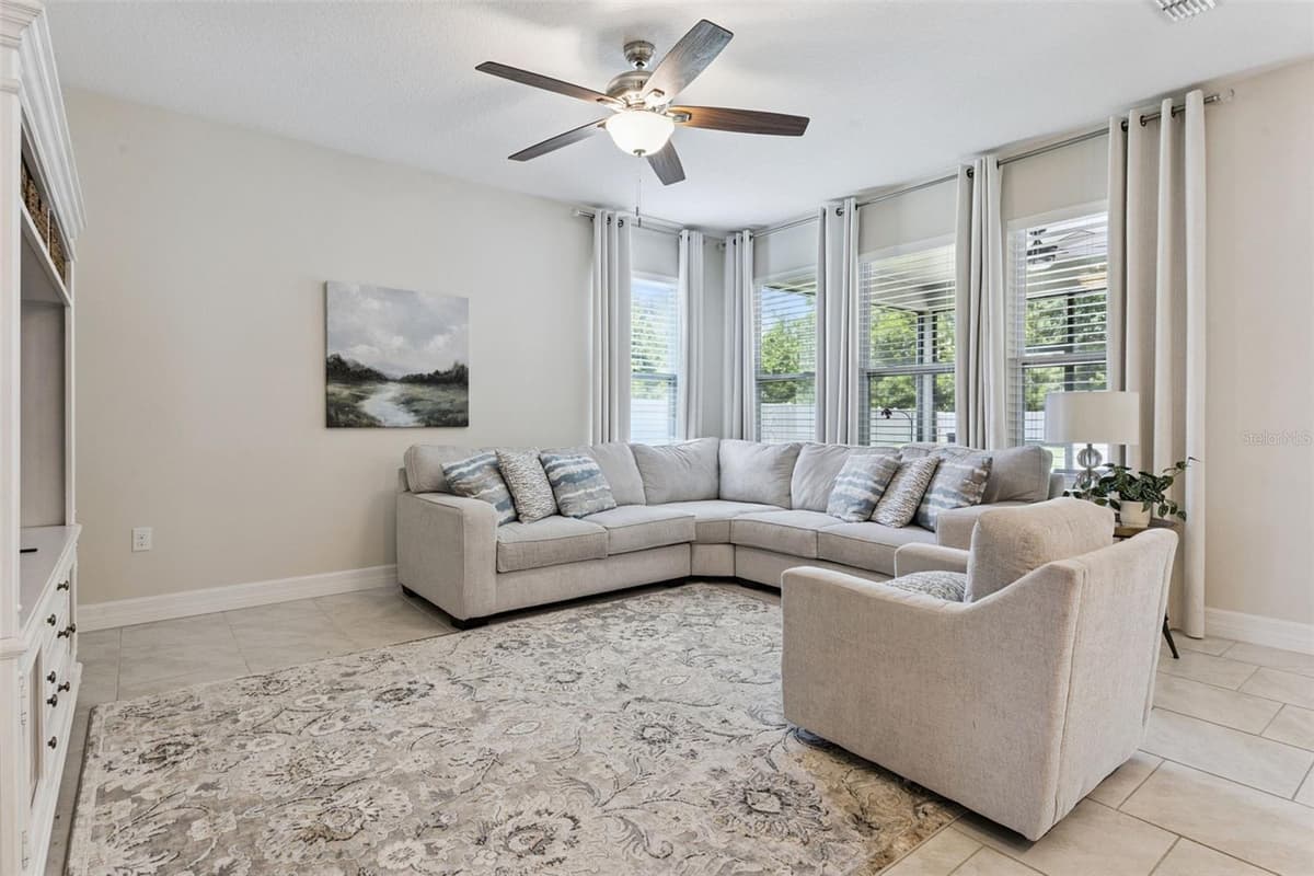 1048 WOOD DALE CIRCLE — photo 11 of 65