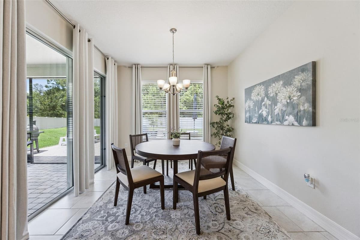 1048 WOOD DALE CIRCLE — photo 15 of 65