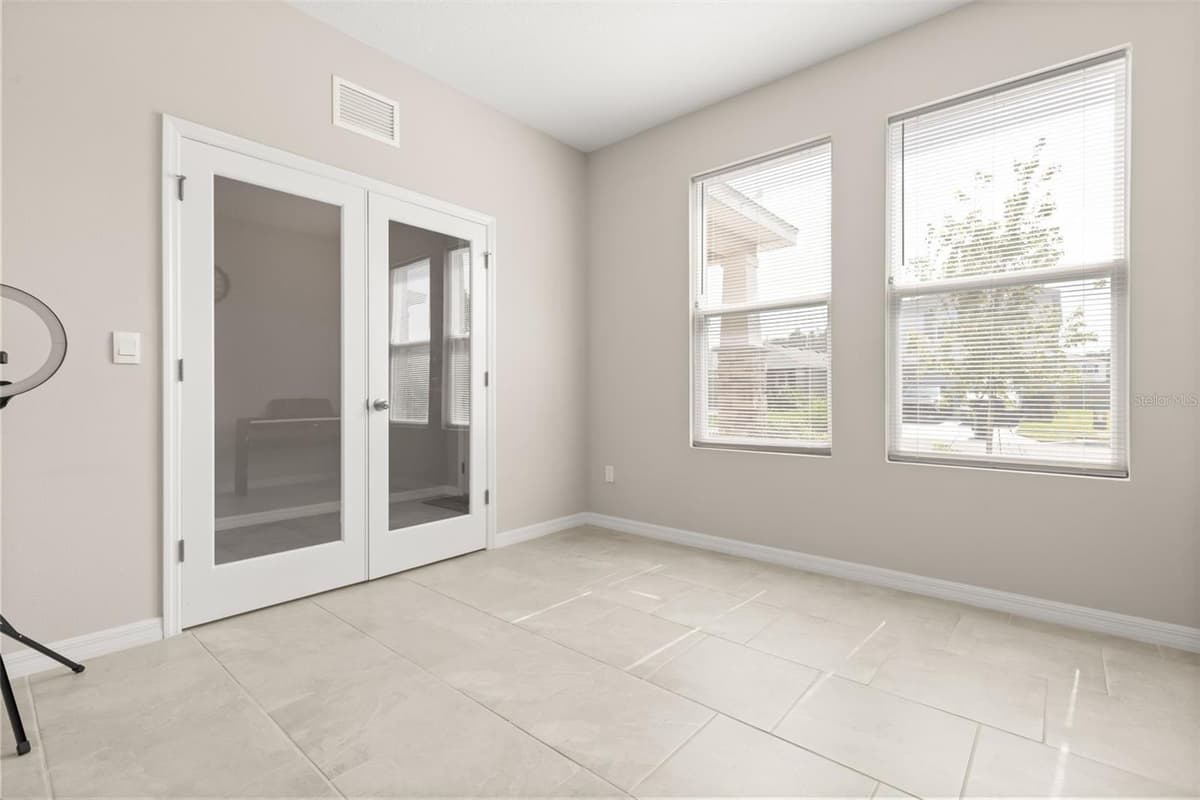 6764 BROAD RIVER AVENUE — photo 18 of 32