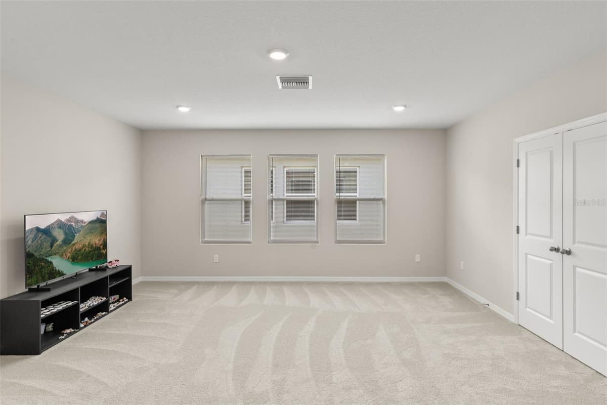 6764 BROAD RIVER AVENUE — photo 16 of 32