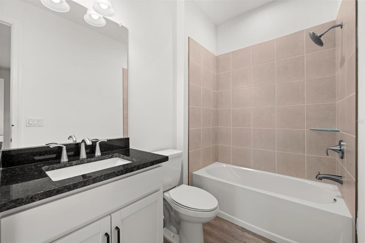 15880 ELINA SKY DRIVE — photo 38 of 47