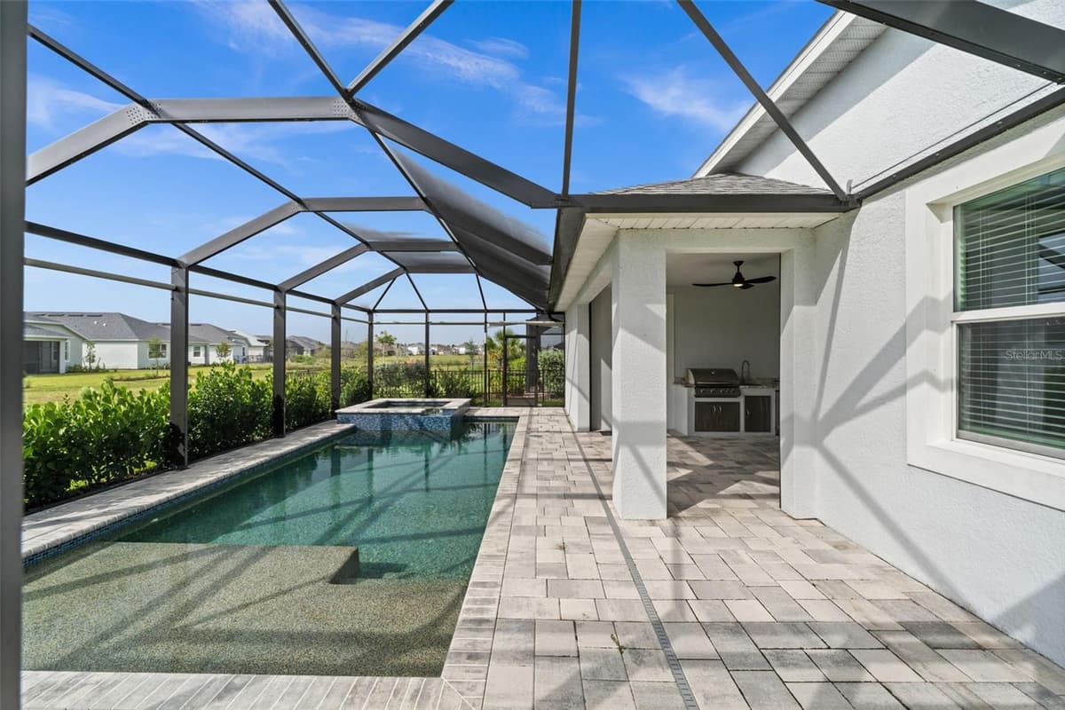 15880 ELINA SKY DRIVE — photo 26 of 47