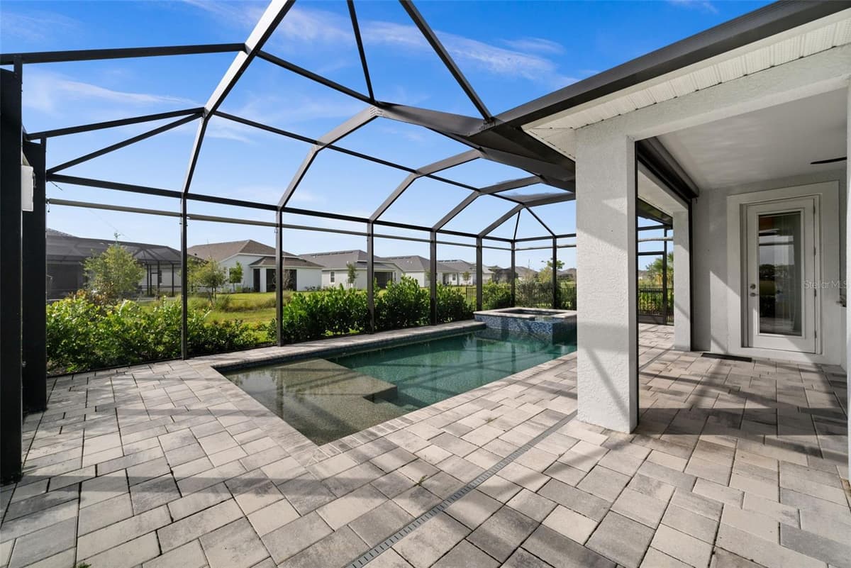 15880 ELINA SKY DRIVE — photo 24 of 47