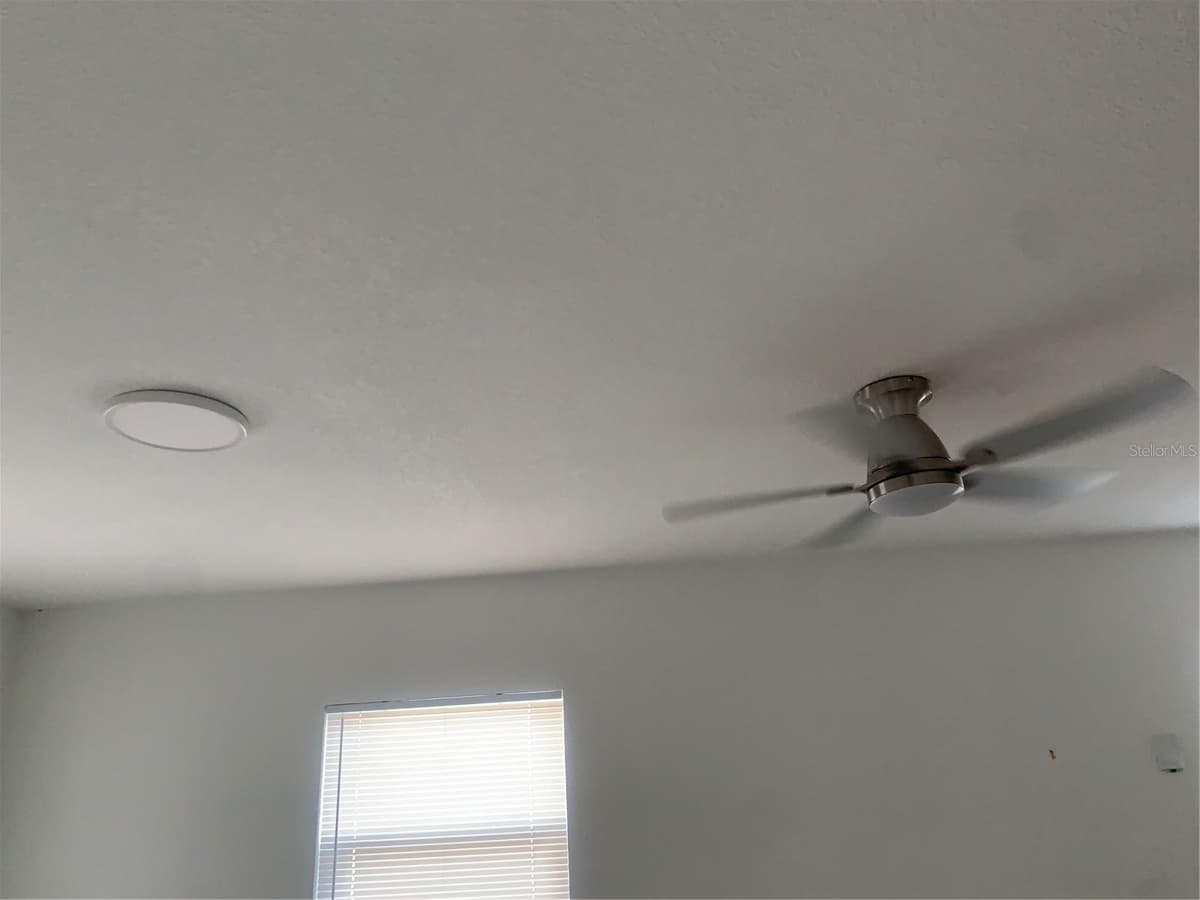 7014 HERSHEY WAY — photo 10 of 15