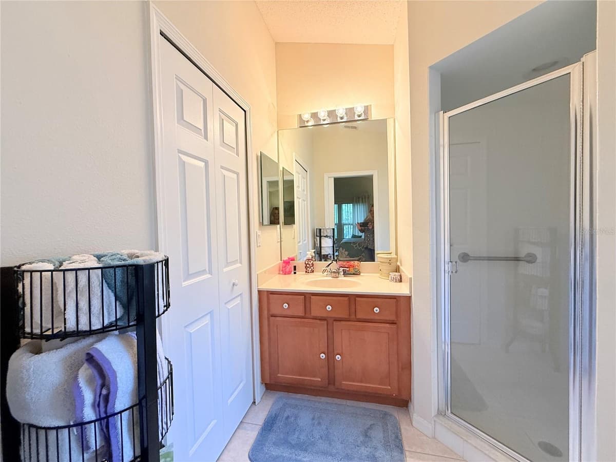 265 CENTER OAK CIRCLE — photo 24 of 67