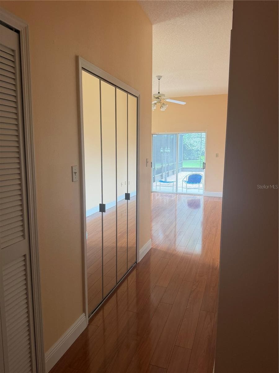 1760 LAKE TERRACE DR — photo 22 of 31