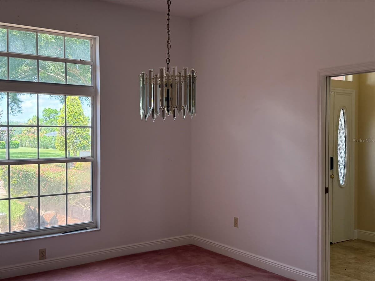 1760 LAKE TERRACE DR — photo 8 of 31