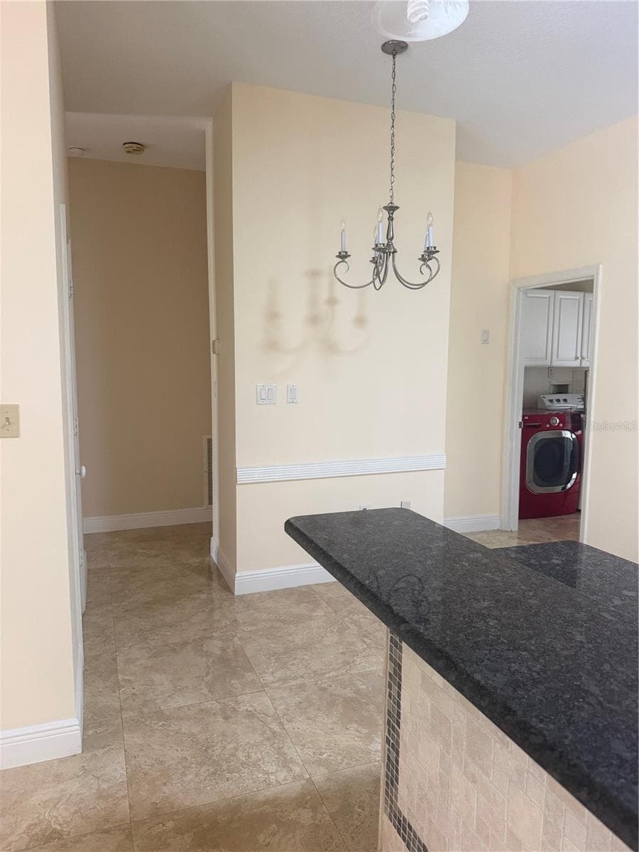 1760 LAKE TERRACE DR — photo 14 of 31