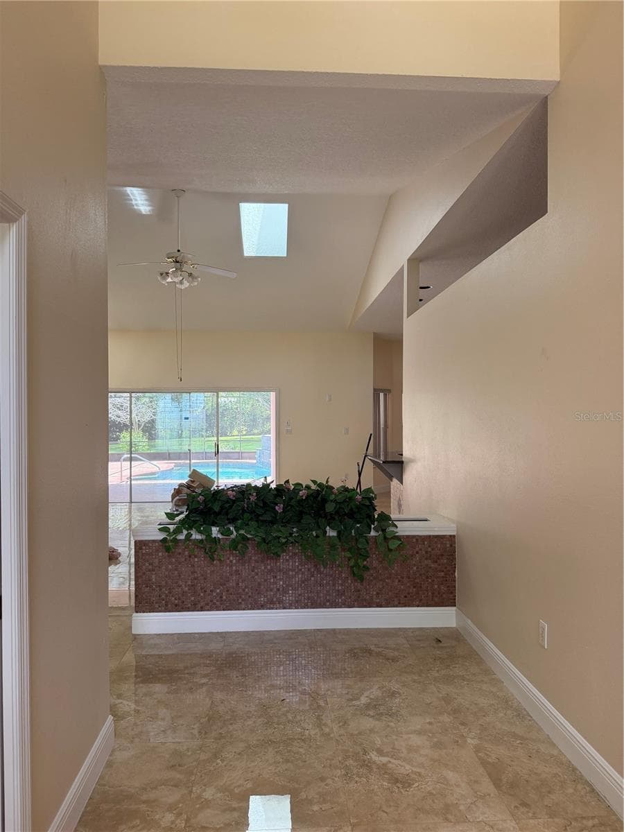 1760 LAKE TERRACE DR — photo 6 of 31