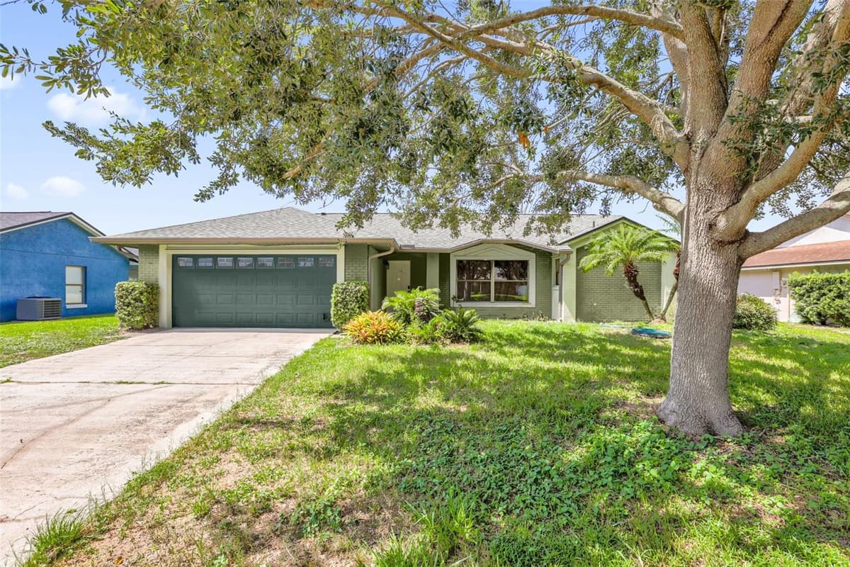 5119 HEATH DRIVE — photo 1 of 30