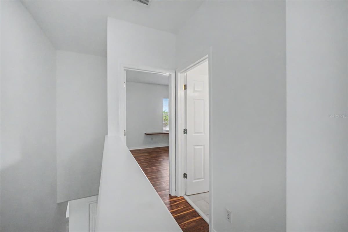 6208 TALARIA DRIVE — photo 24 of 40