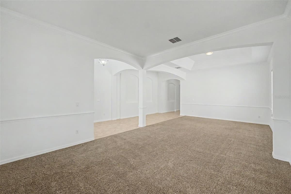 6208 TALARIA DRIVE — photo 4 of 40