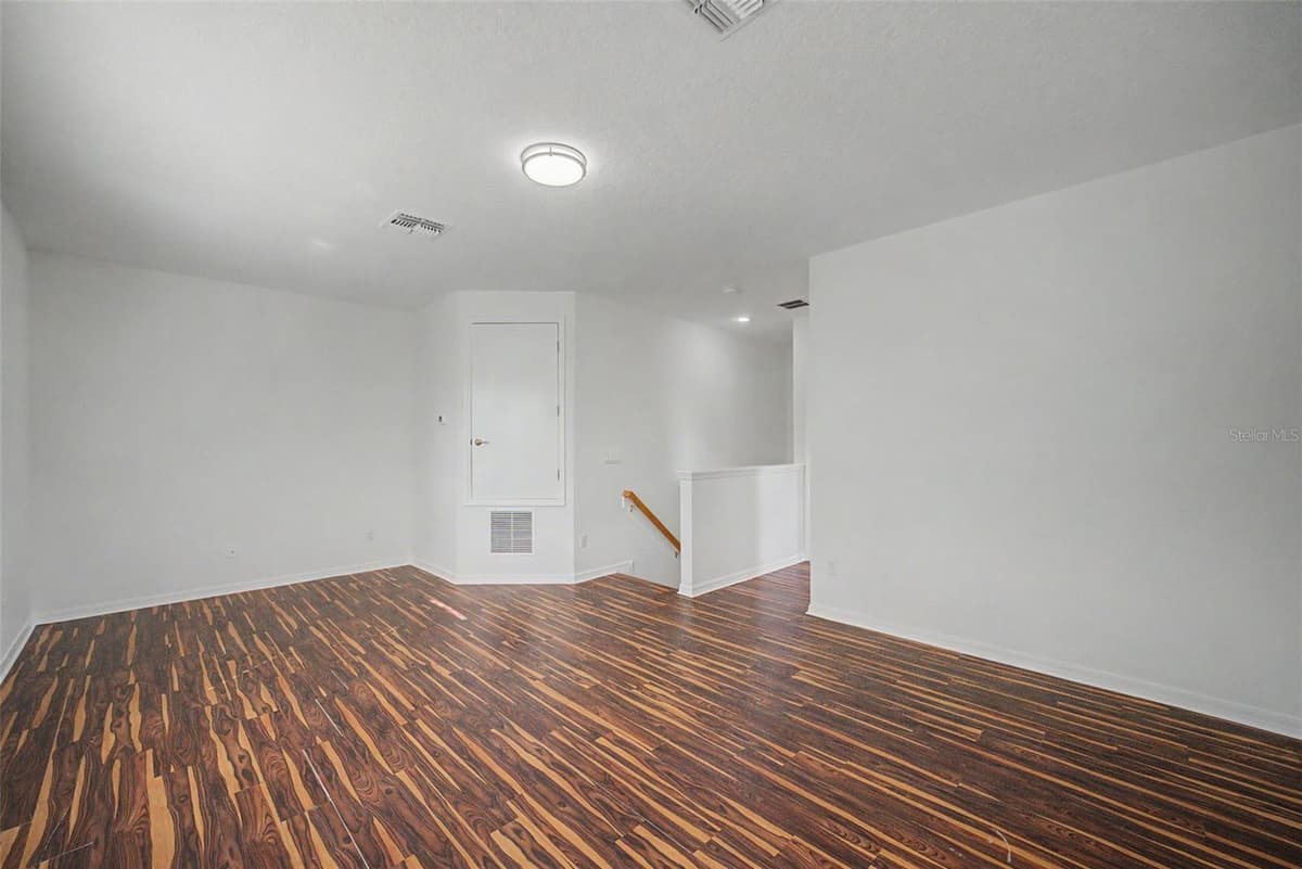 6208 TALARIA DRIVE — photo 25 of 40
