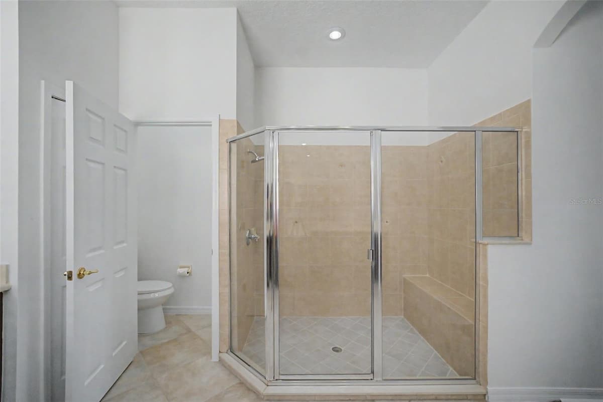 6208 TALARIA DRIVE — photo 20 of 40