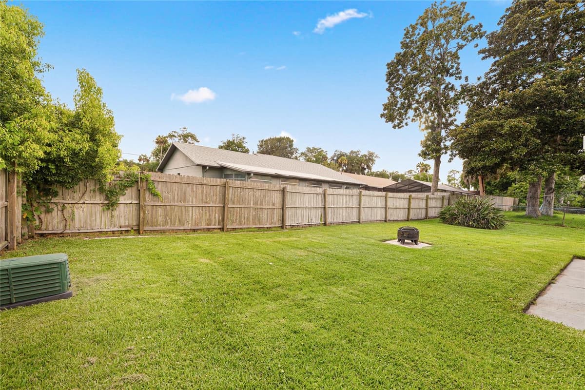 38 LAUREL OAKS CIRCLE — photo 24 of 26