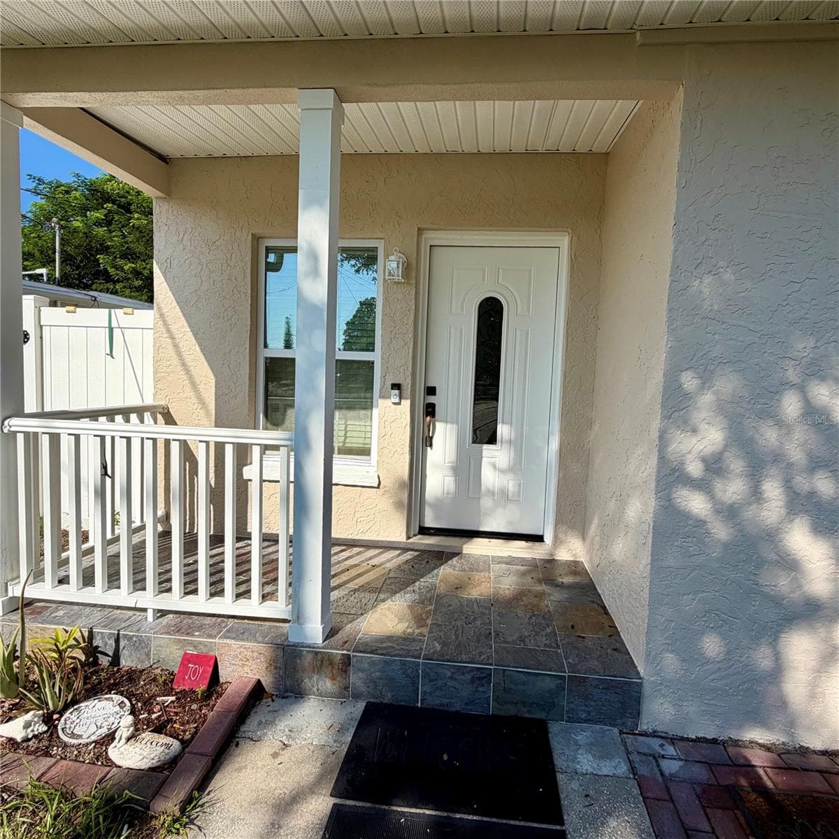 706 ROMANO AVENUE — photo 3 of 24