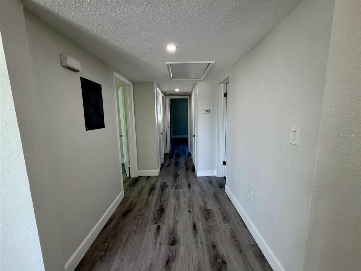 706 ROMANO AVENUE — photo 17 of 24