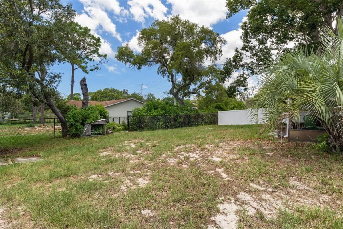 6480 INDIAN ROCK COURT — photo 34 of 36