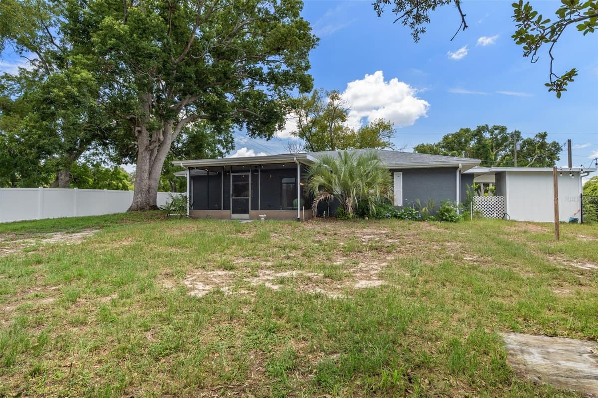 6480 INDIAN ROCK COURT — photo 33 of 36
