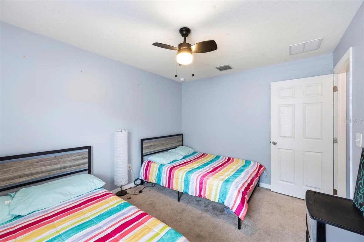 5656 SWEET WILLIAM TERRACE — photo 15 of 52