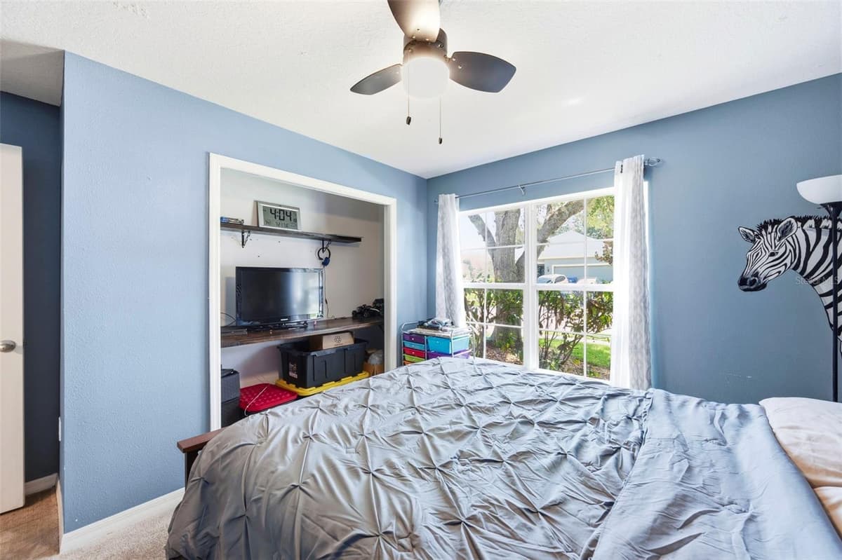5656 SWEET WILLIAM TERRACE — photo 12 of 52