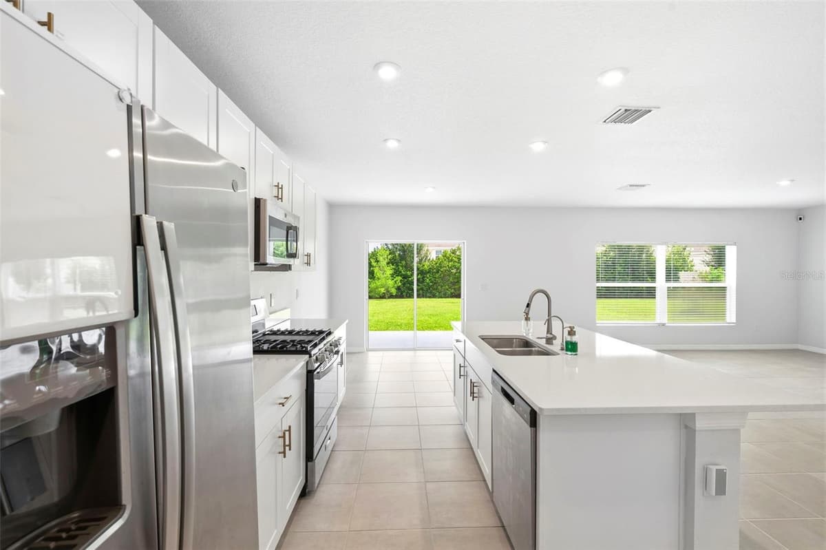 6271 SPRINGMONT LOOP — photo 13 of 41