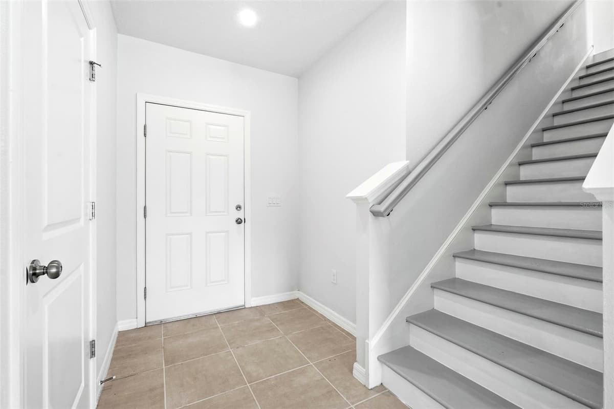 6271 SPRINGMONT LOOP — photo 8 of 41