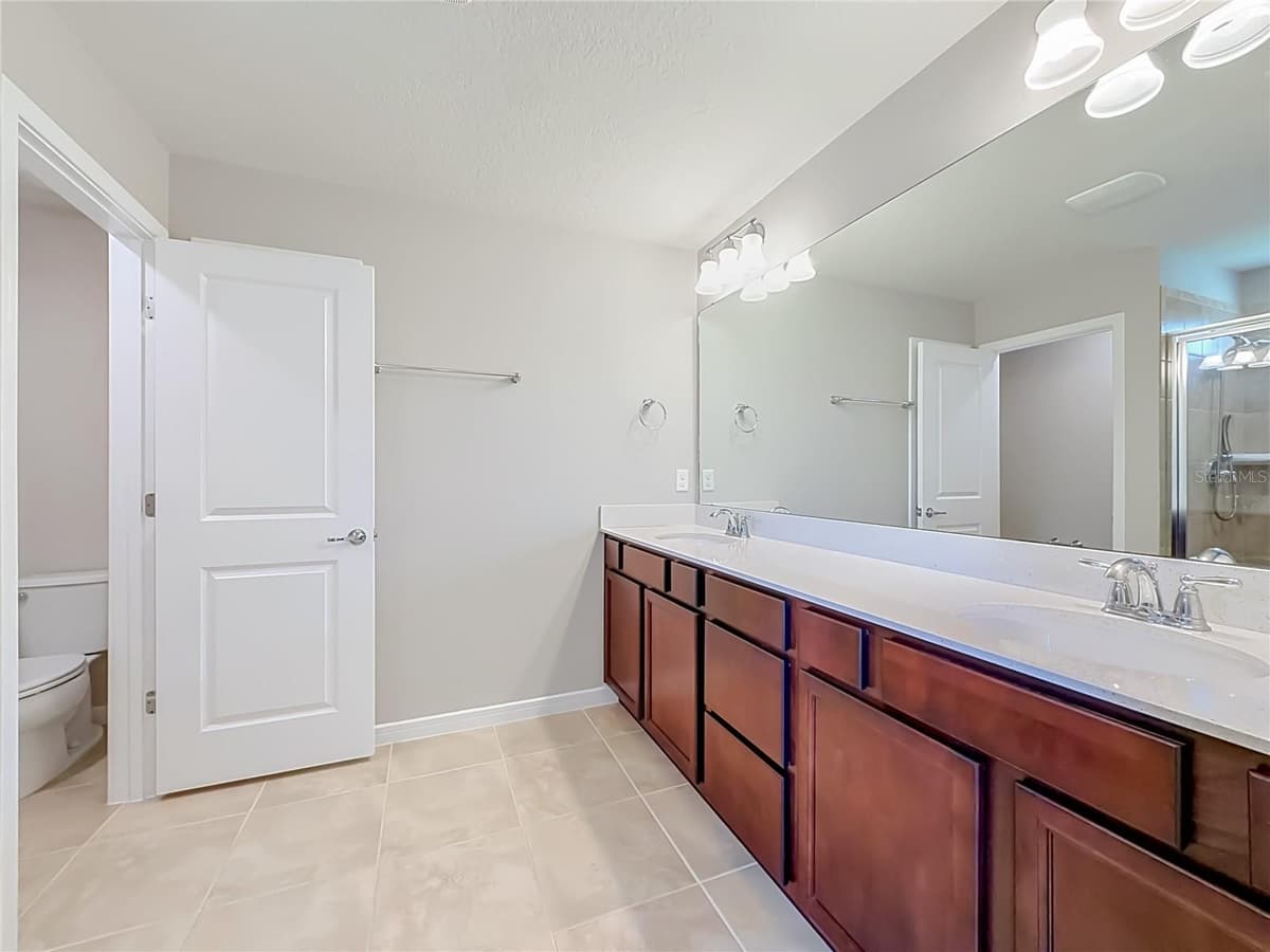 5729 WOODEN PINE DRIVE — photo 31 of 72