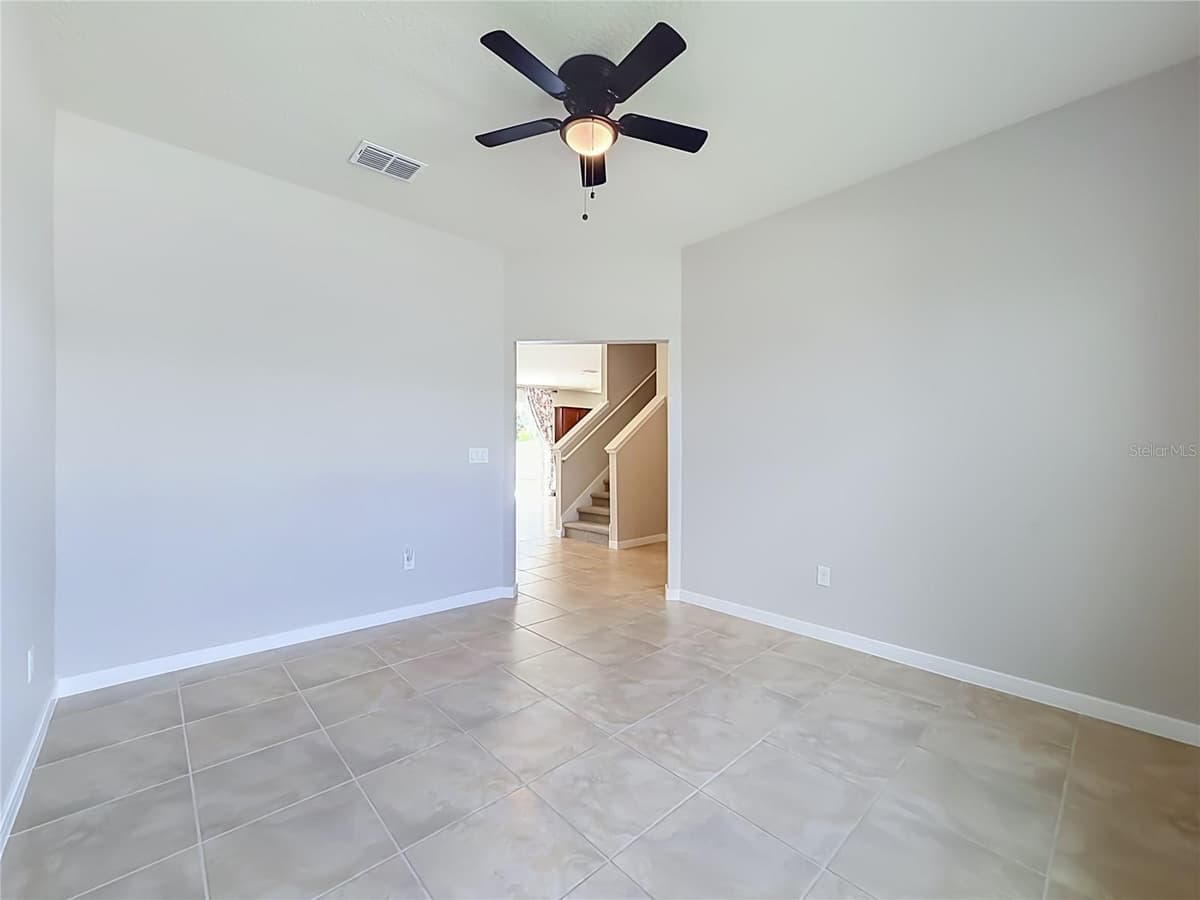 5729 WOODEN PINE DRIVE — photo 8 of 72