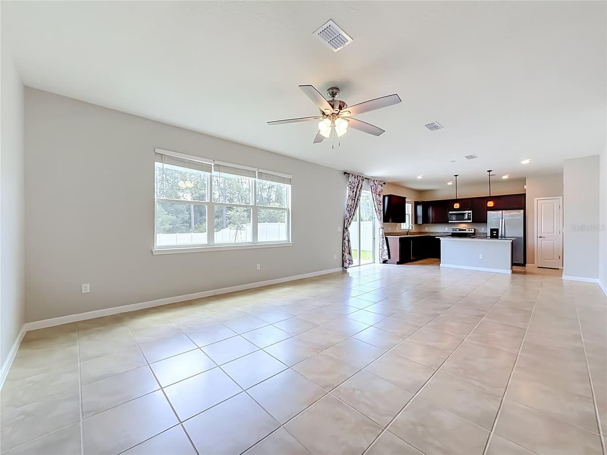 5729 WOODEN PINE DRIVE — photo 11 of 72