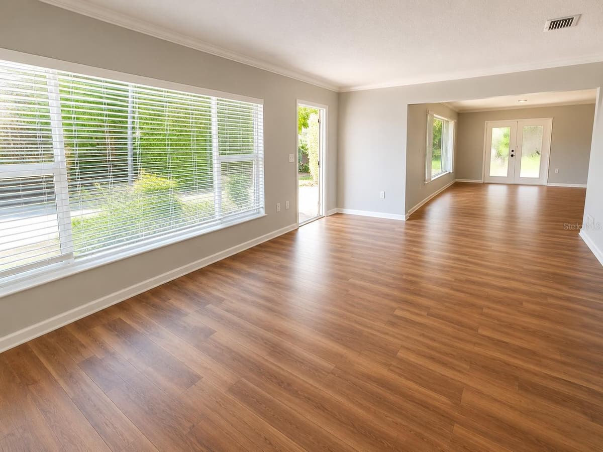 7708 2ND AVENUE — photo 8 of 26