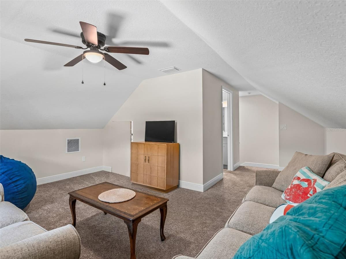 5331 GROVE MANOR — photo 26 of 43