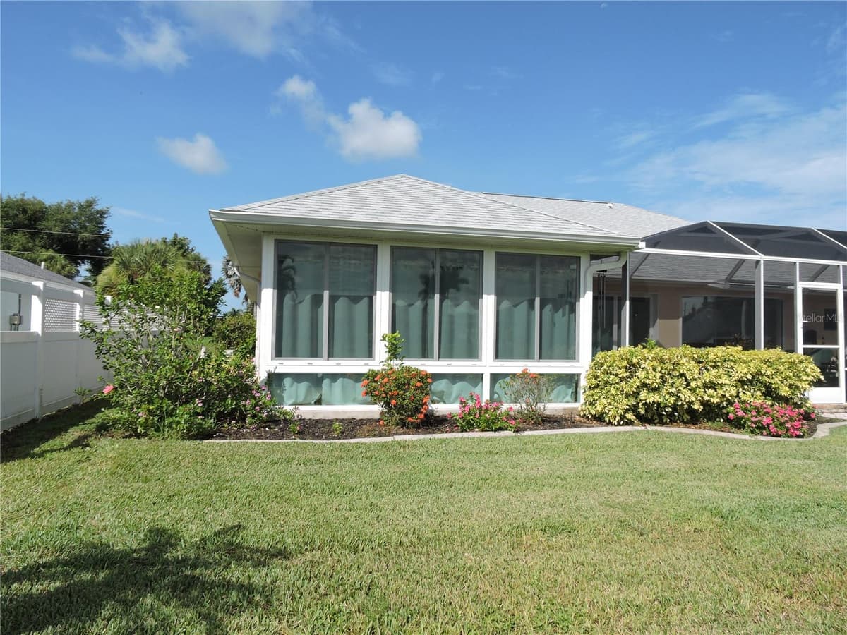 110 MARINER LANE — photo 36 of 46